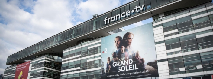 photo facade FTV affiche Un si grand soleil